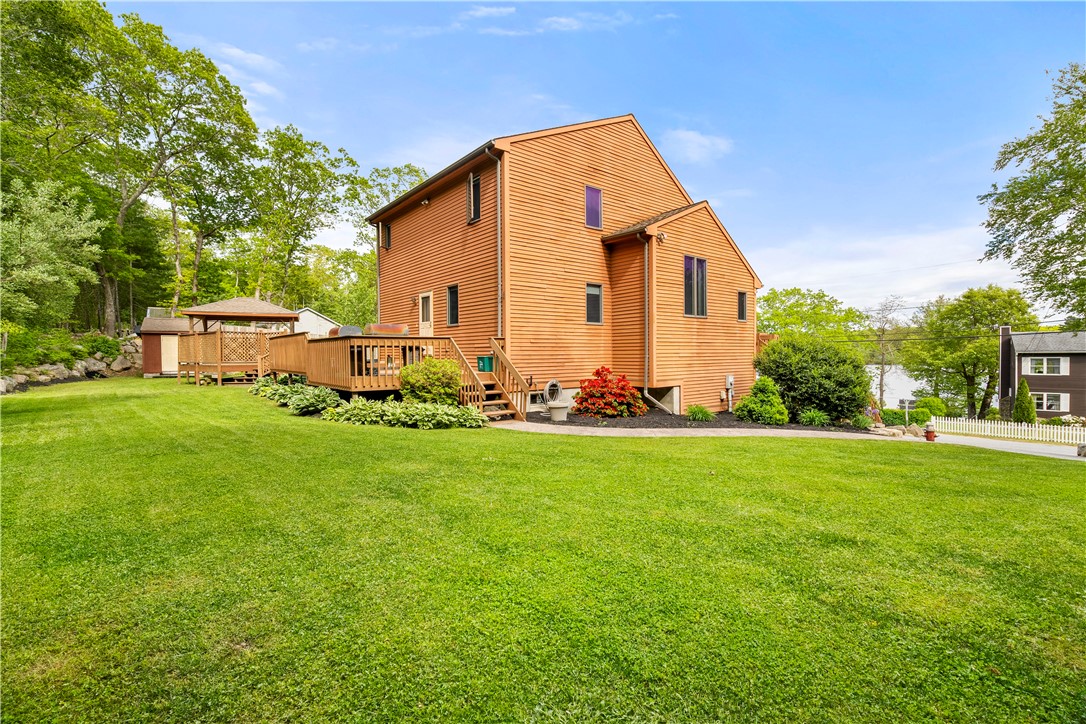 121 West Shore Drive