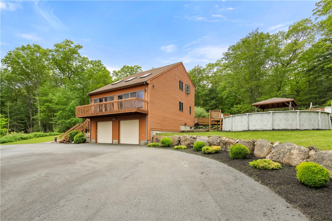 121 West Shore Drive