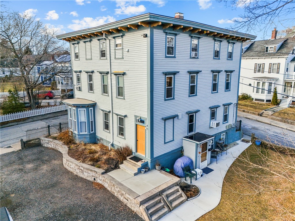154 Peirce Street