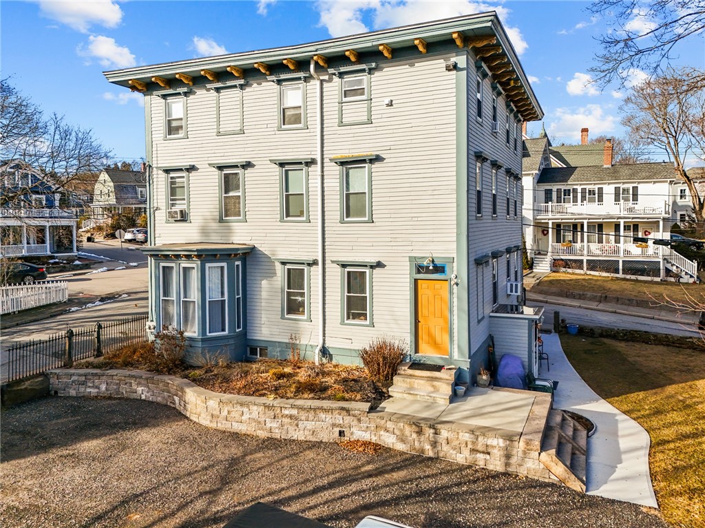 154 Peirce Street