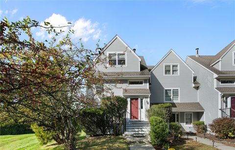 1505 Fairway Drive Middletown RI 02842