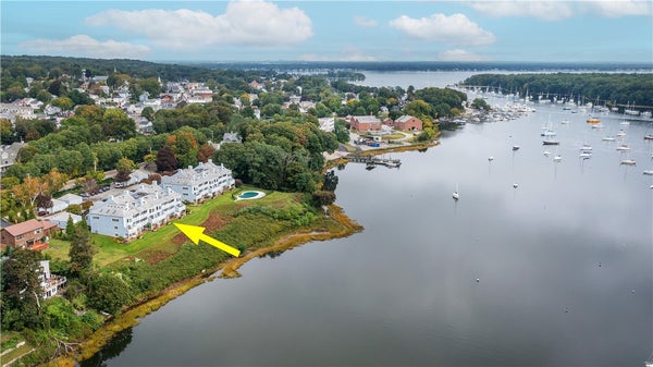 152 CROMPTON AVE APT 18, EAST GREENWICH, RI 02818 - Image 03a2eee8313ce40c01cdfa94a3a59ab3/101263702