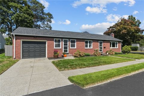 55 Longwood Avenue Warwick RI 02888