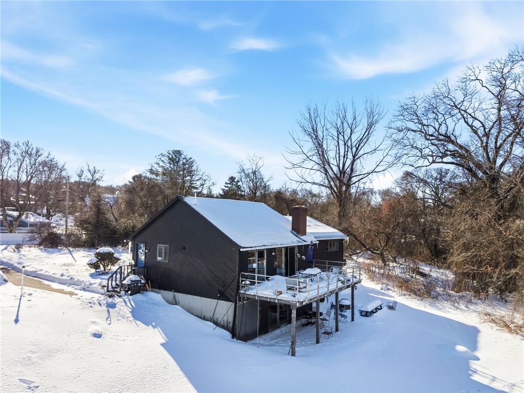 585 Meadow View Avenue