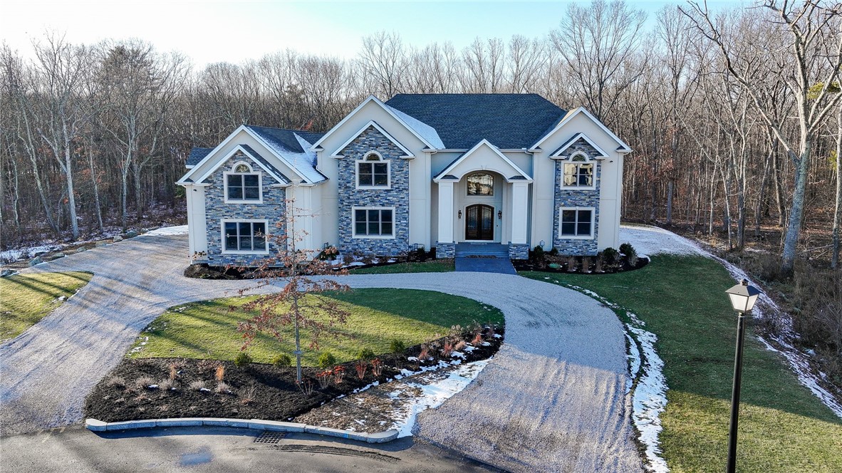 7 Dennell Drive