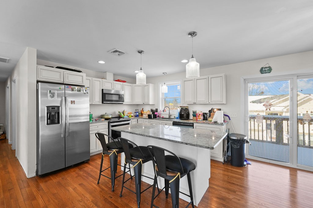 40 Burnside Avenue