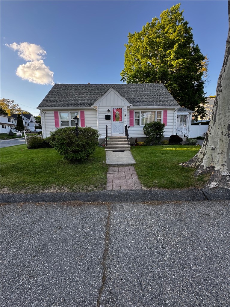 4 Dunbar Street