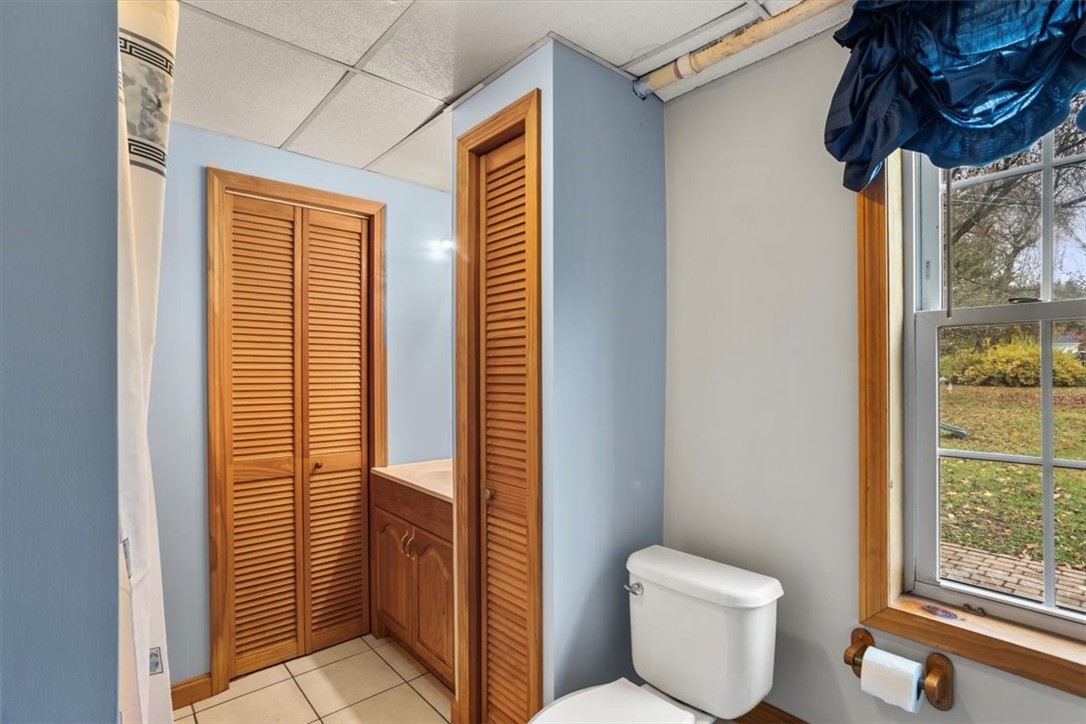 Burrillville, Rhode Island 02830, United States, 4 Bedrooms Bedrooms, ,2 BathroomsBathrooms,Residential,Active,238150