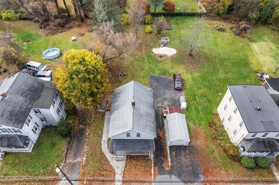 Burrillville, Rhode Island 02830, United States, 4 Bedrooms Bedrooms, ,2 BathroomsBathrooms,Residential,Active,238150