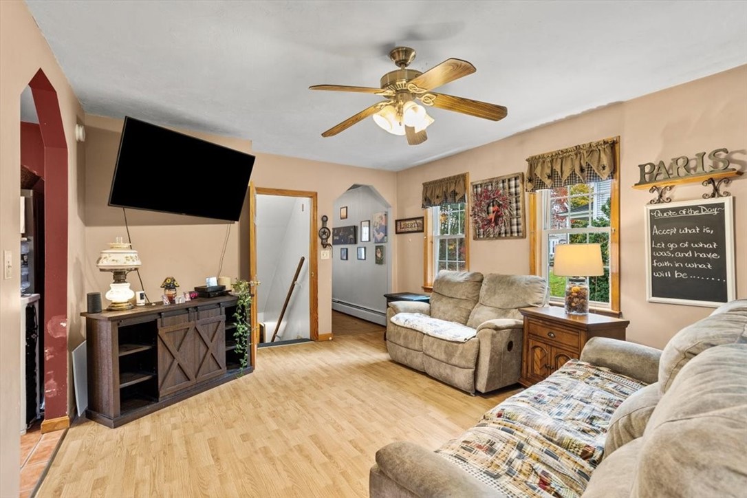 Burrillville, Rhode Island 02830, United States, 4 Bedrooms Bedrooms, ,2 BathroomsBathrooms,Residential,Active,238150