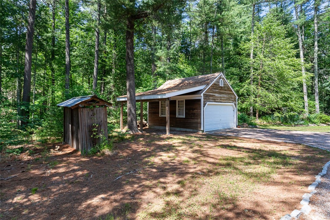 25 Forest Glen Drive