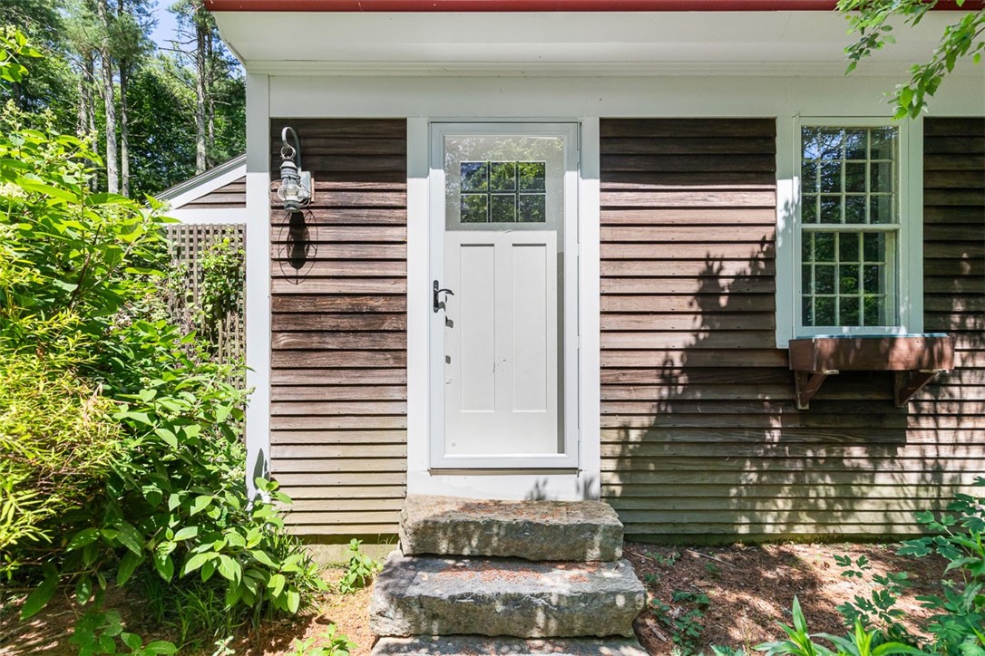 25 Forest Glen Drive