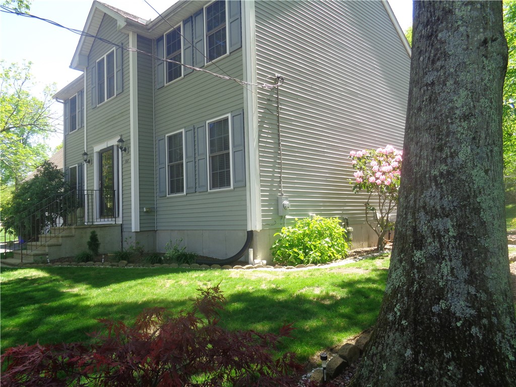 307 East Greenwich Avenue