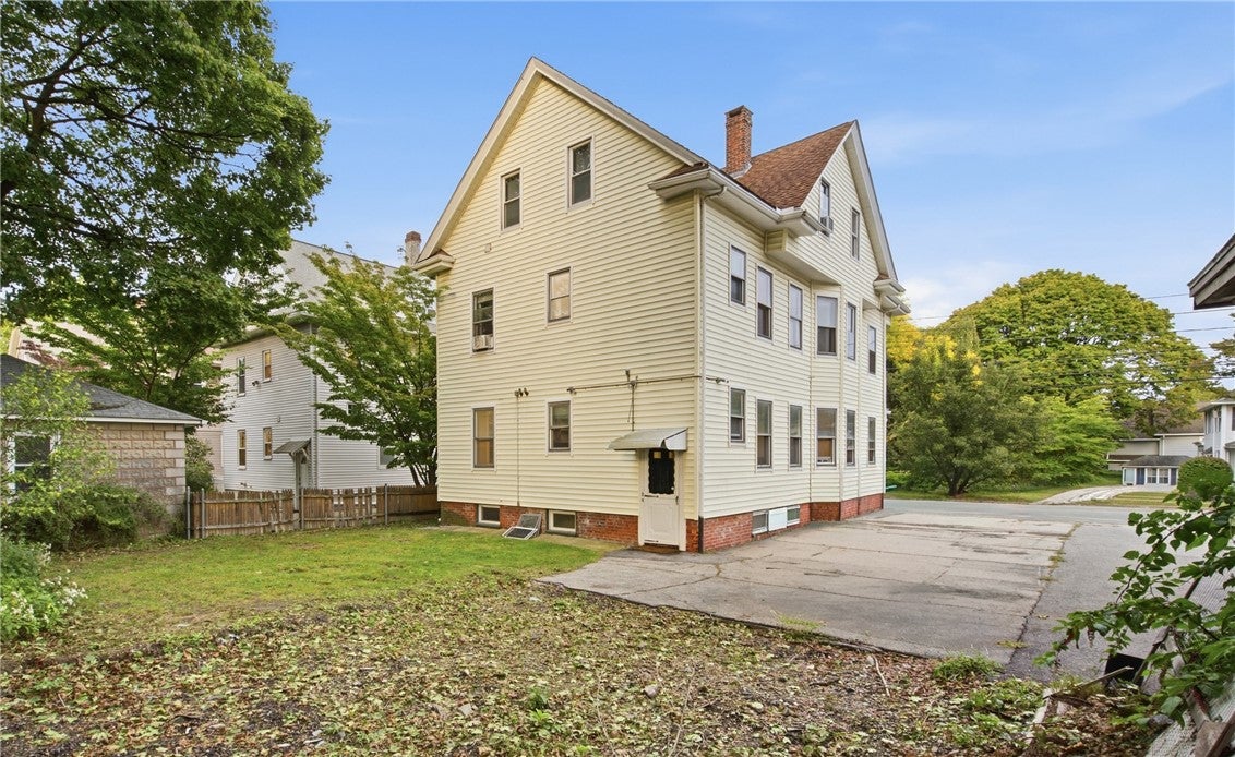 642 Hope Street