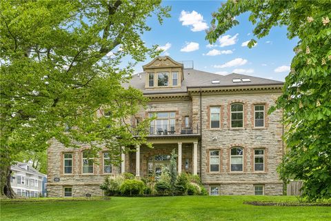426 Spring Street B101 Newport RI 02840
