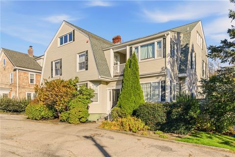 31 Bayside Avenue 4 Newport RI 02840