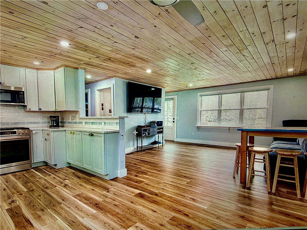 62 Biscuit City Road