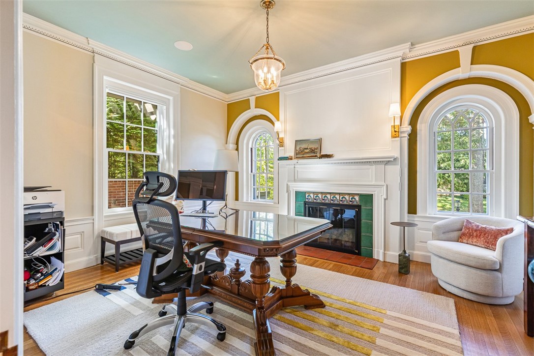 79 Clarendon Avenue