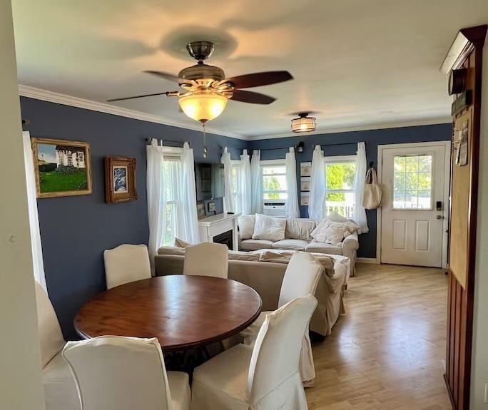 South Kingstown, Rhode Island 02879, United States, 2 Bedrooms Bedrooms, ,1 BathroomBathrooms,Residential,Pending,183560