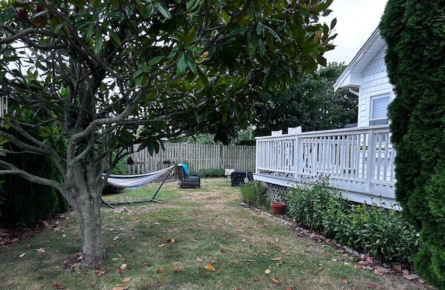 South Kingstown, Rhode Island 02879, United States, 2 Bedrooms Bedrooms, ,1 BathroomBathrooms,Residential,Pending,183560