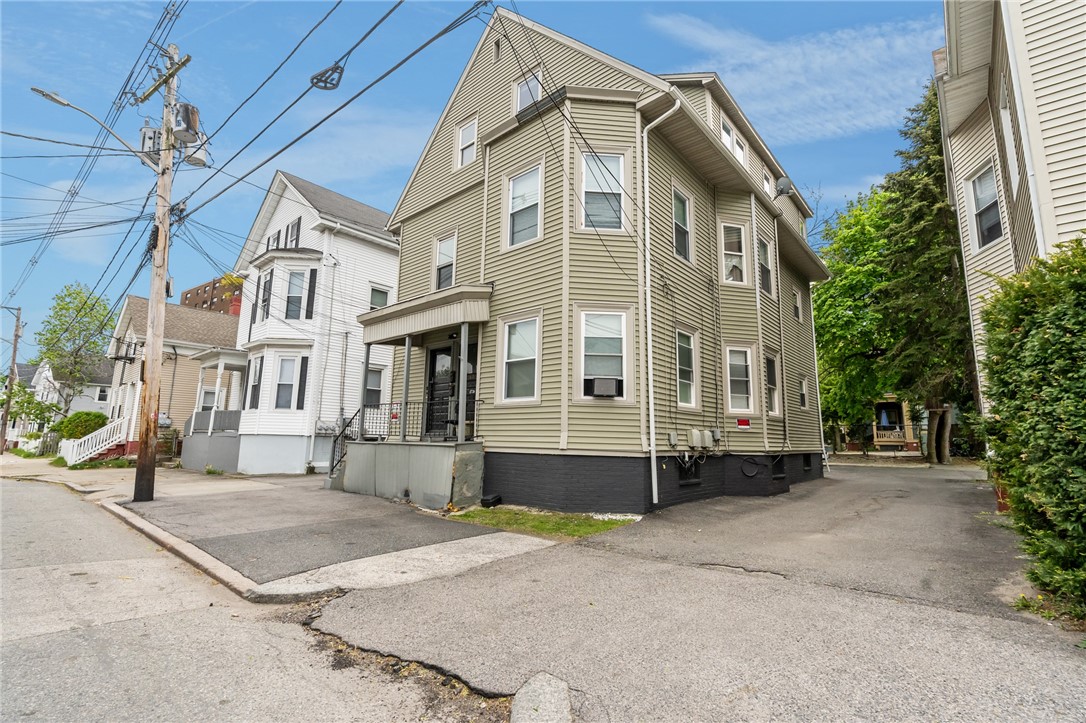 58 West Friendship Street 60