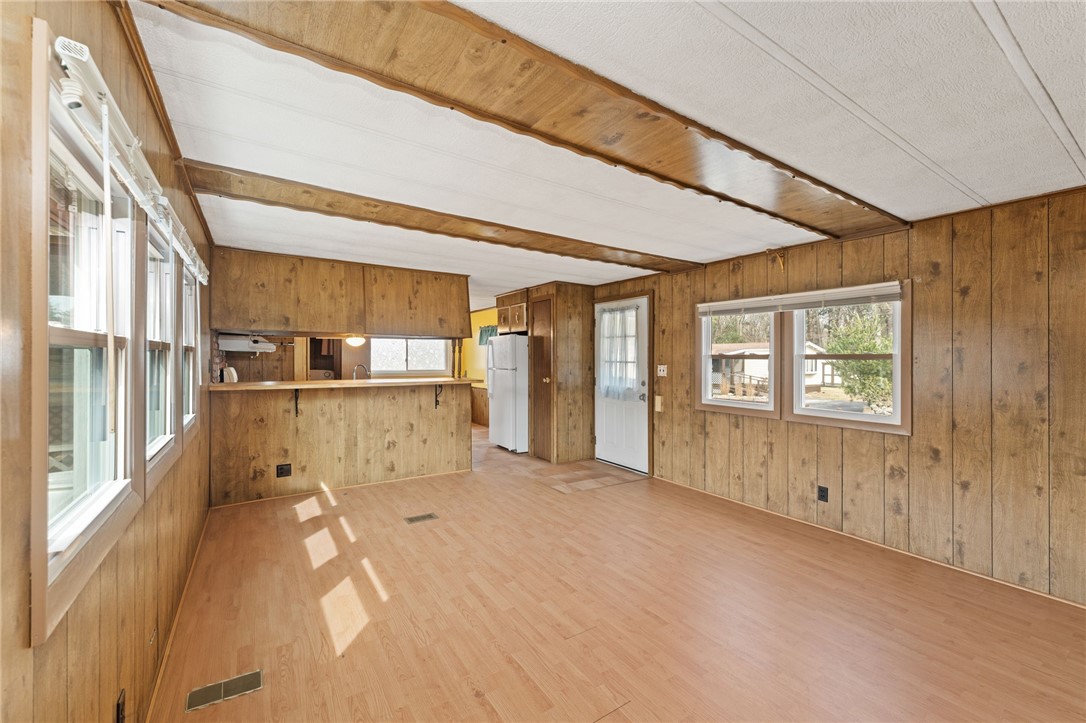 465 33 Gardiner Road