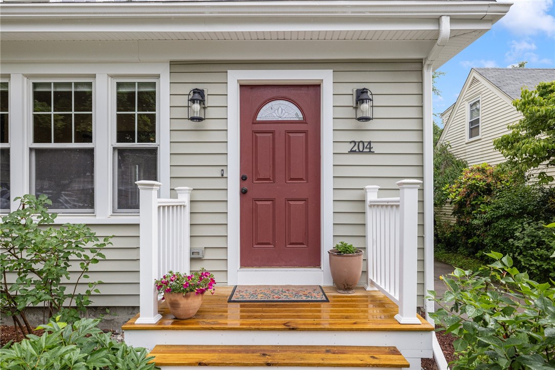 204 8th Street