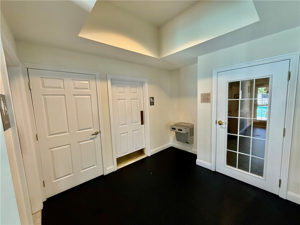 Woonsocket, Rhode Island 02895, United States, 2 Bedrooms Bedrooms, ,2 BathroomsBathrooms,Residential,Active,171490