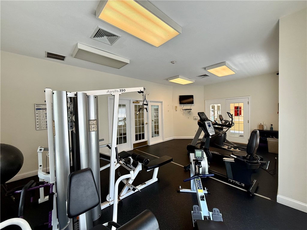 Woonsocket, Rhode Island 02895, United States, 2 Bedrooms Bedrooms, ,2 BathroomsBathrooms,Residential,Active,171490