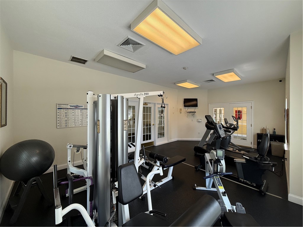 Woonsocket, Rhode Island 02895, United States, 2 Bedrooms Bedrooms, ,2 BathroomsBathrooms,Residential,Active,171490