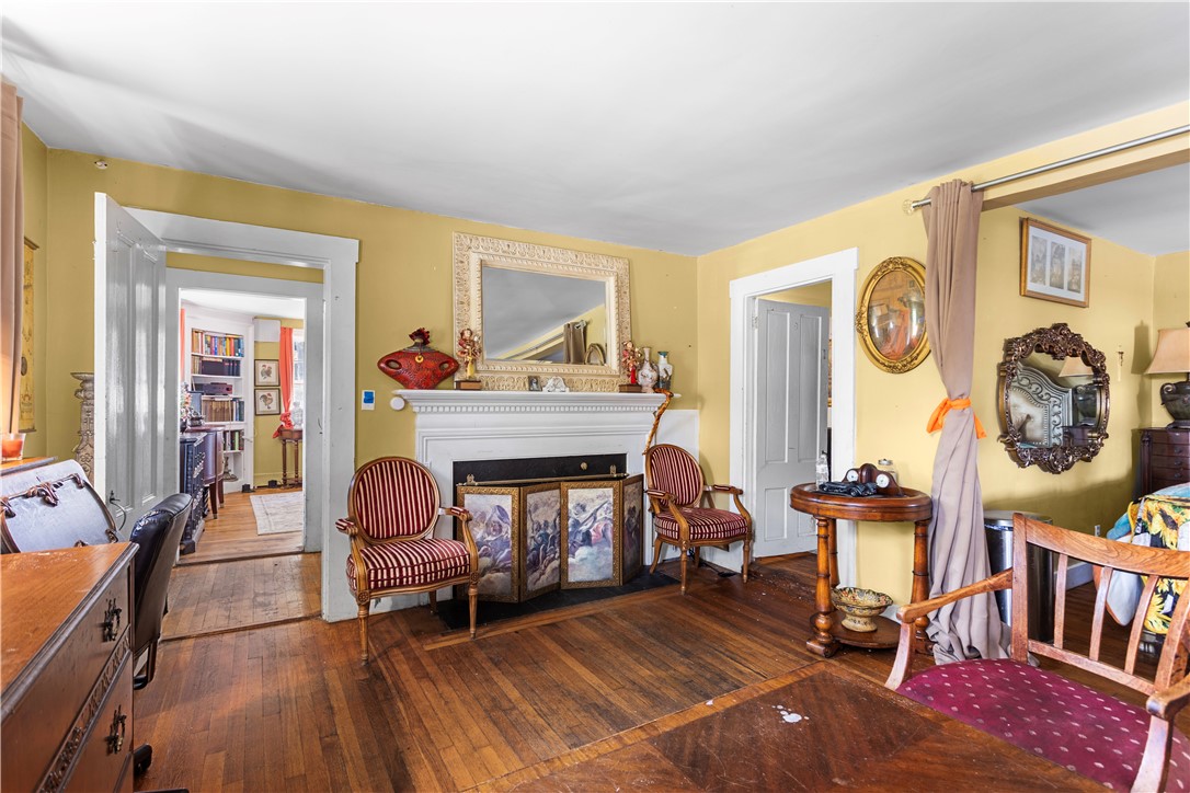 North Kingstown, Rhode Island 02852, United States, 6 Bedrooms Bedrooms, ,3 BathroomsBathrooms,Residential,Active,170087