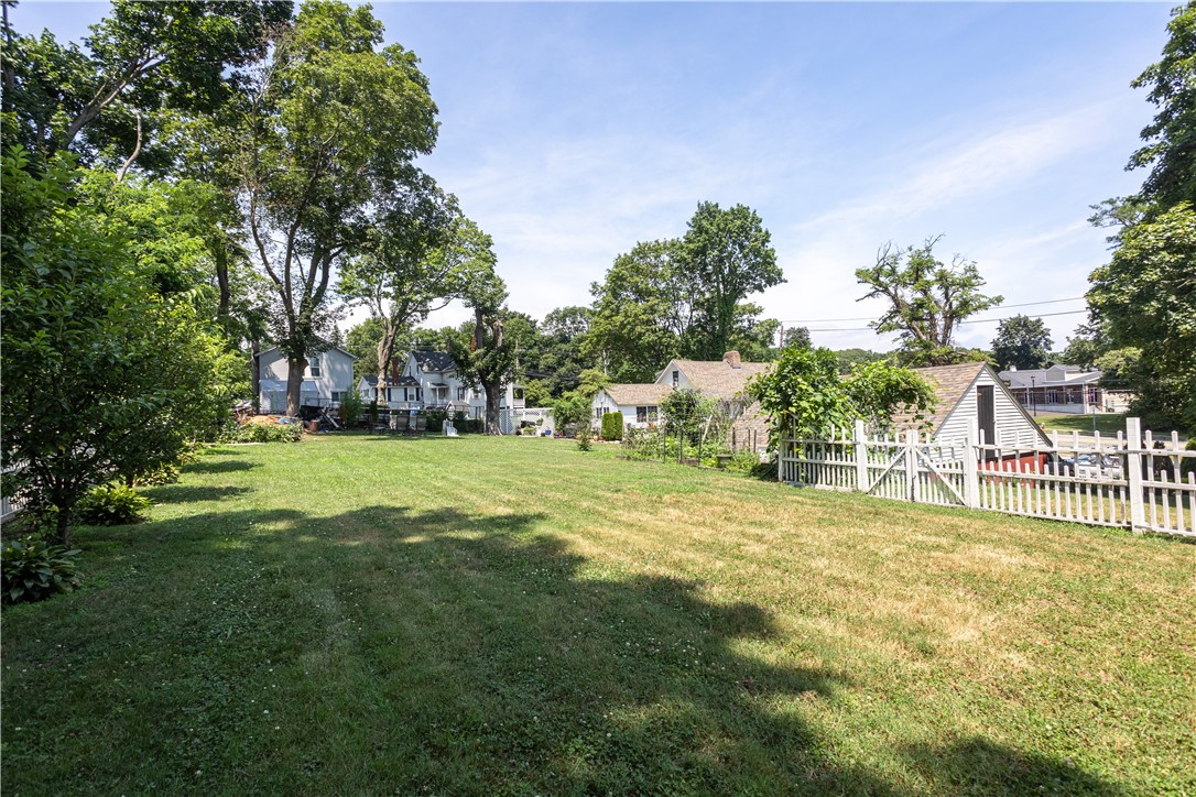 North Kingstown, Rhode Island 02852, United States, 6 Bedrooms Bedrooms, ,3 BathroomsBathrooms,Residential,Active,170087