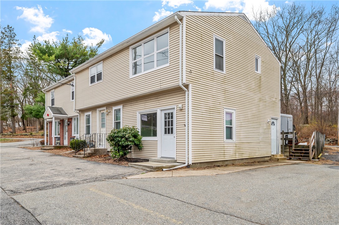 2200 Diamond Hill Road