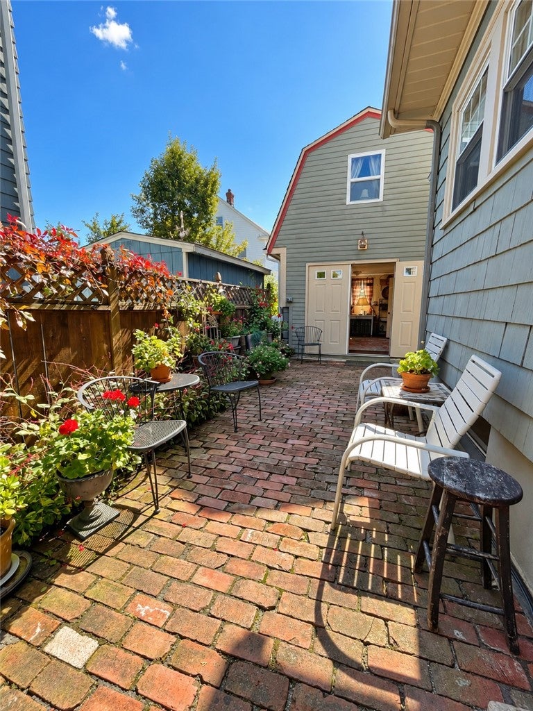 120 Bay View Avenue
