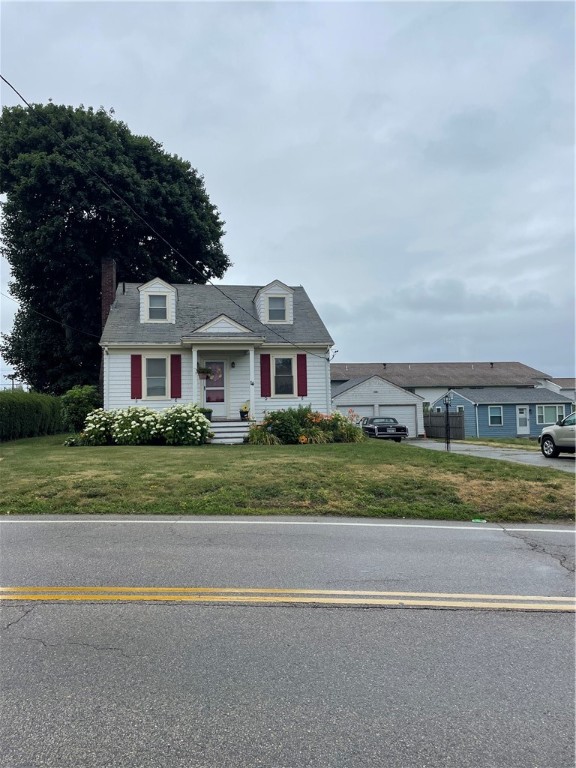 14 Forest Avenue