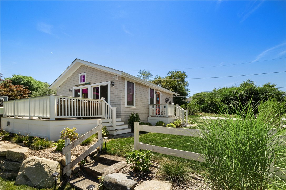 17 Goose Island Road