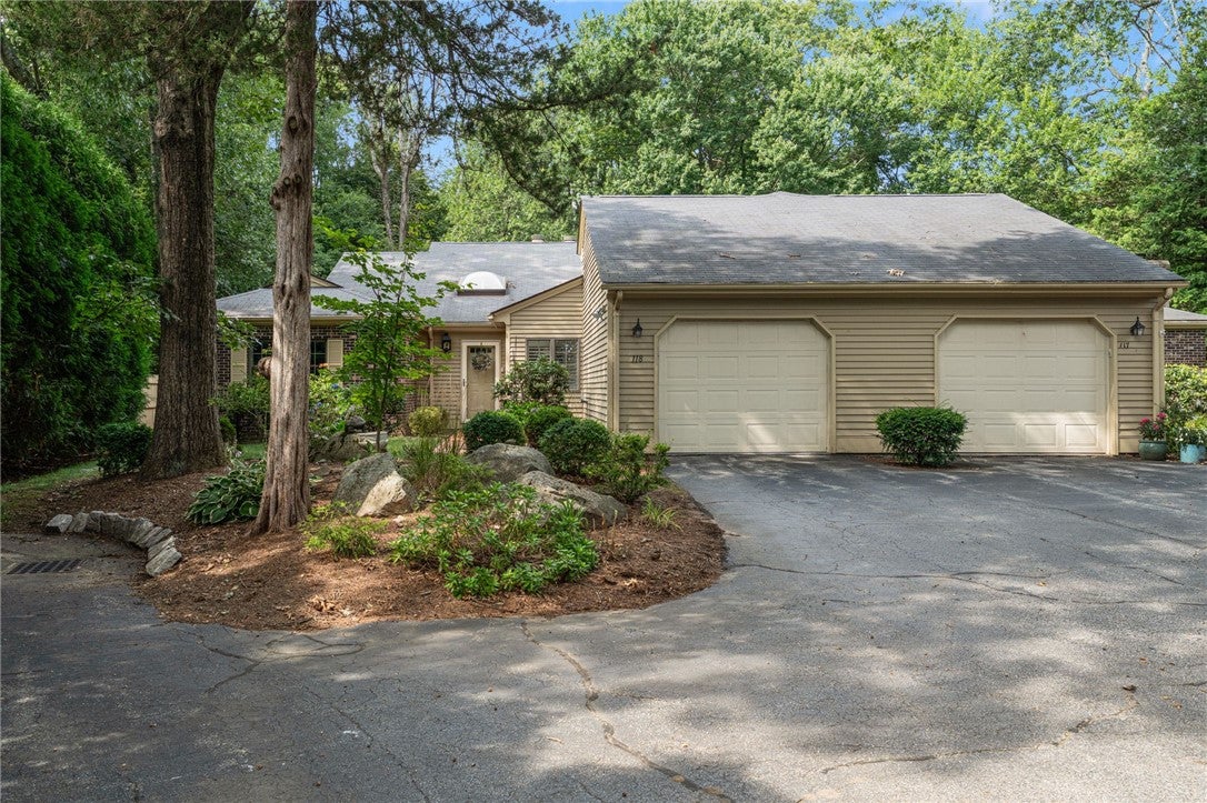 118 Pine Glen Drive Drive
