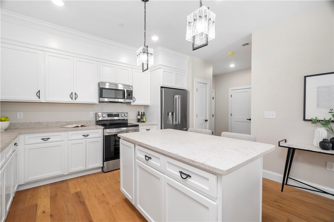 36 Old Louisquisset Pike 306