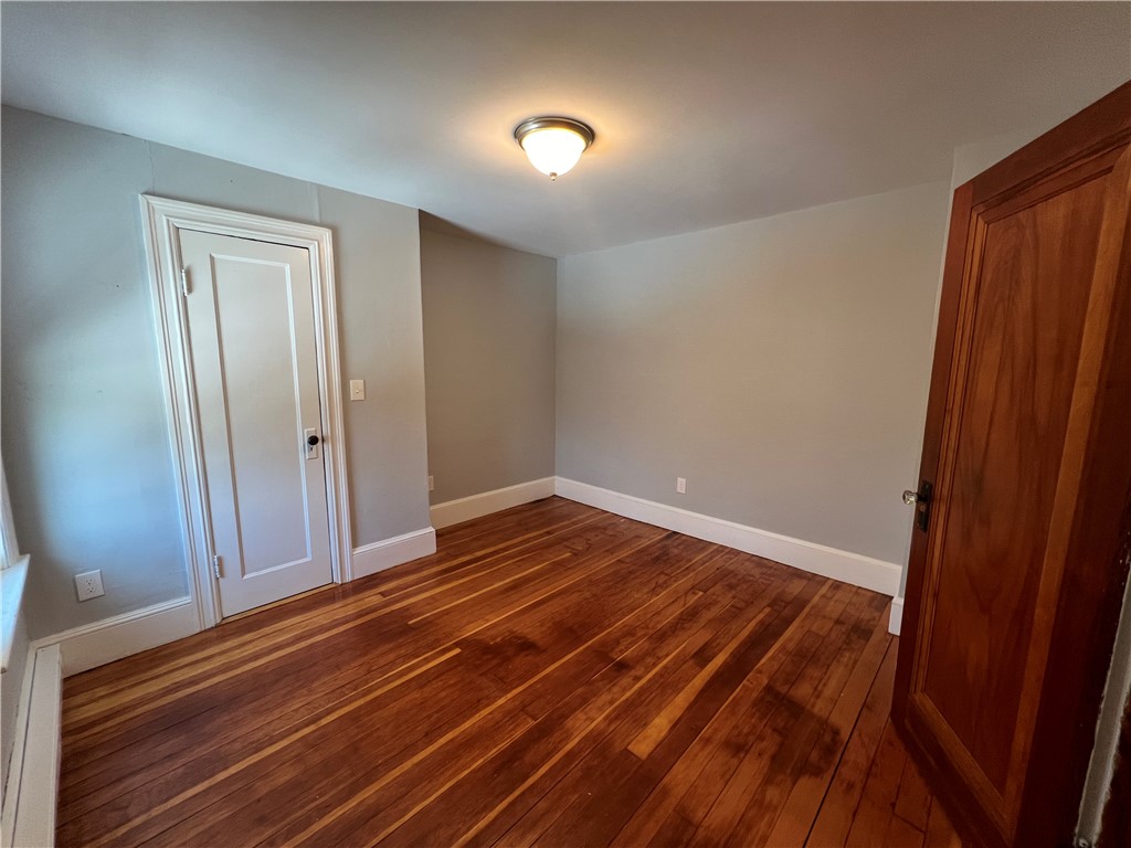 274 Waterman Avenue 2