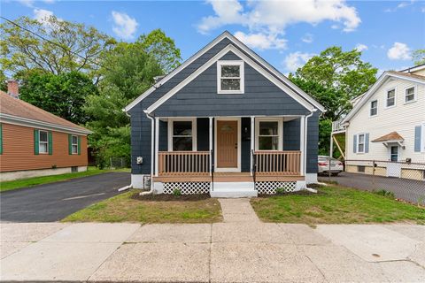 6 Columbia Avenue Lincoln RI 02865