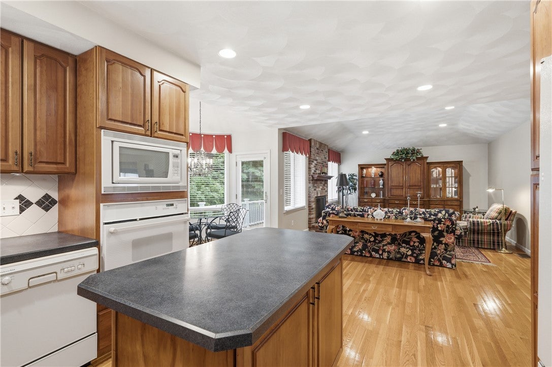 7 Foxwood Drive