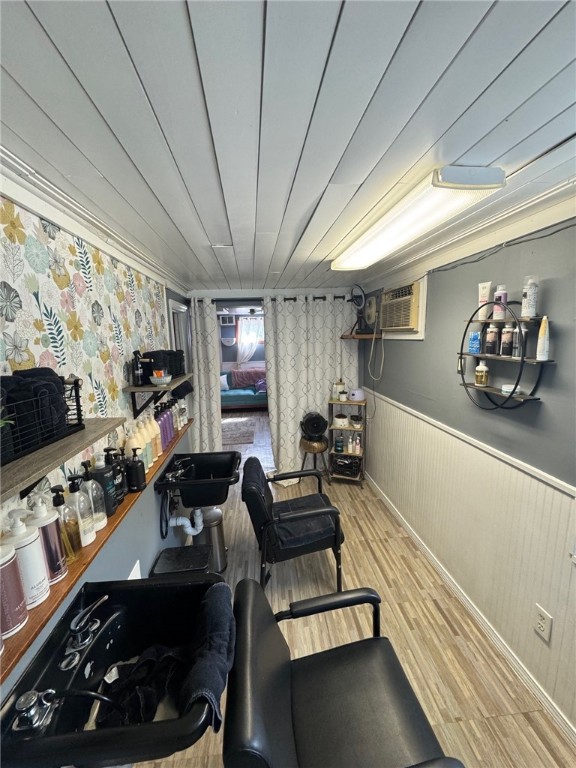 12 Sand Hill Cove Road Road