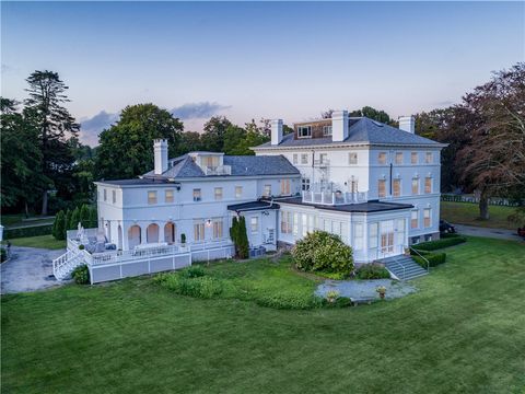 519 Bellevue Avenue 1W Newport RI 02840