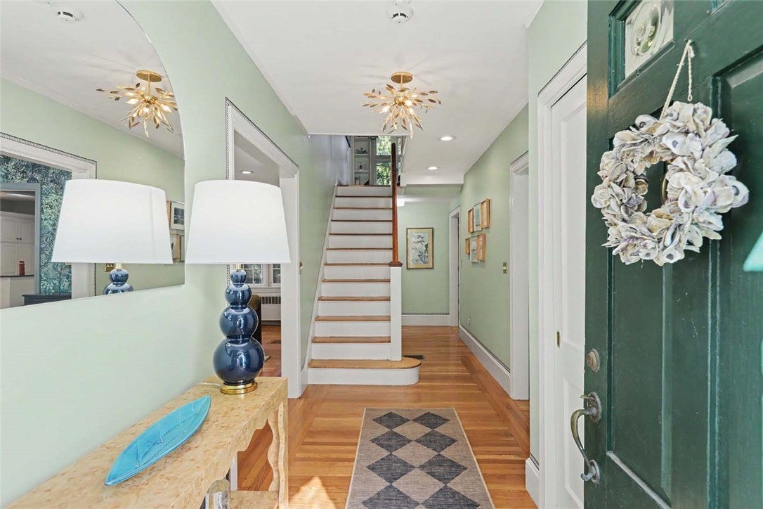 348 Doyle Avenue