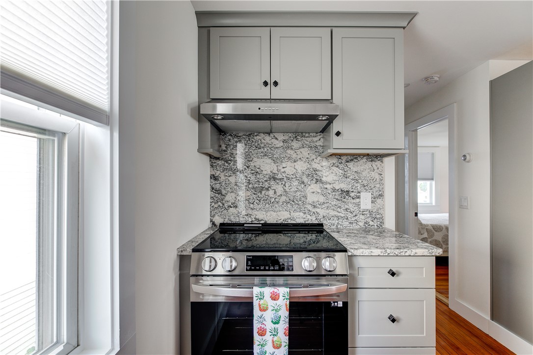 Newport, Rhode Island 02840, United States, 1 Bedroom Bedrooms, ,1 BathroomBathrooms,Residential,Active,153003