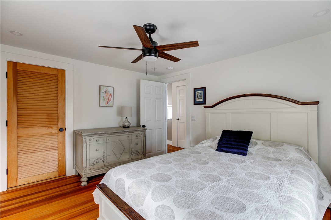 Newport, Rhode Island 02840, United States, 1 Bedroom Bedrooms, ,1 BathroomBathrooms,Residential,Active,153003