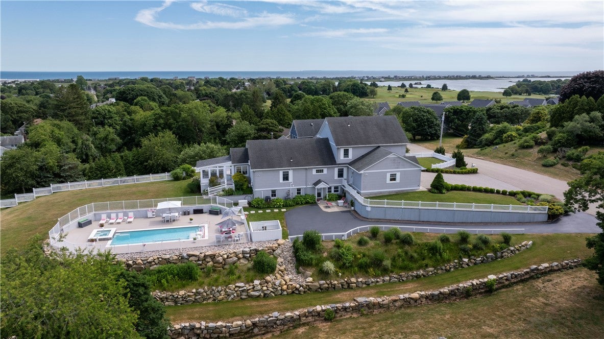 19 Moonlight Drive