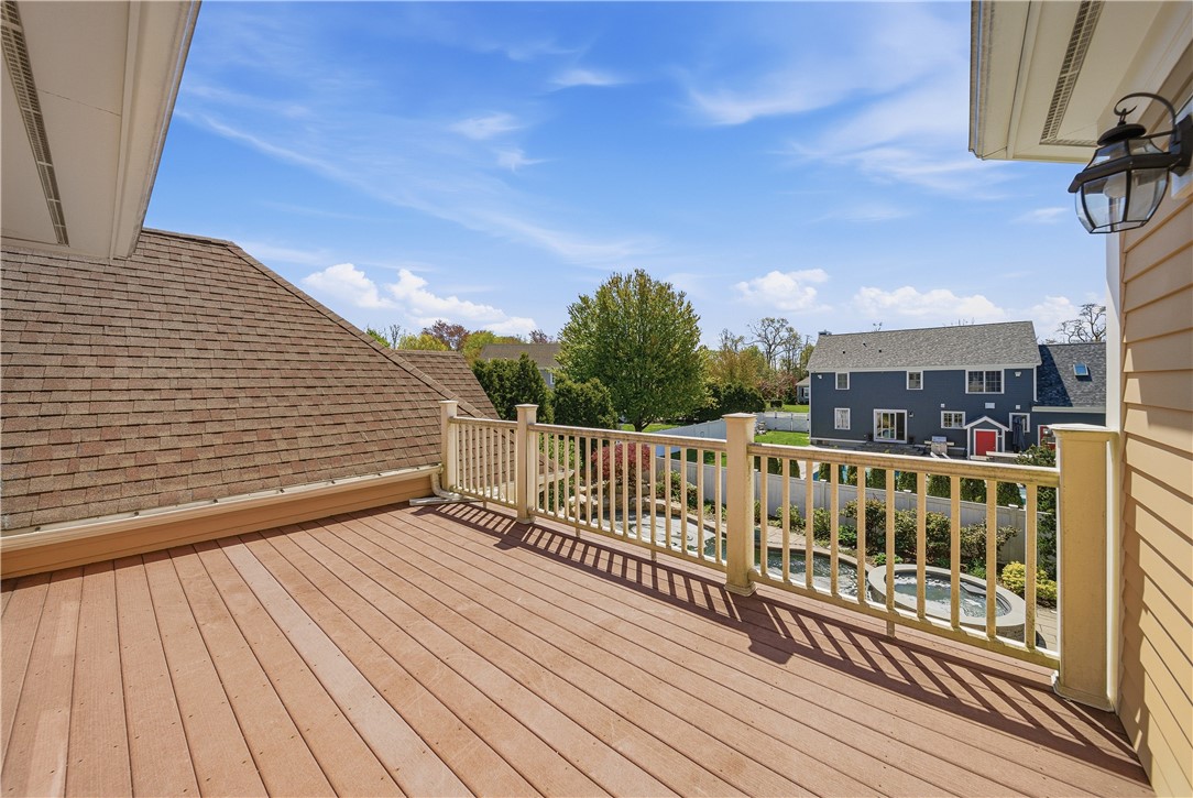 Bristol, Rhode Island, 02809, United States, 4 Bedrooms Bedrooms, ,3 BathroomsBathrooms,Residential,Pending,2045663