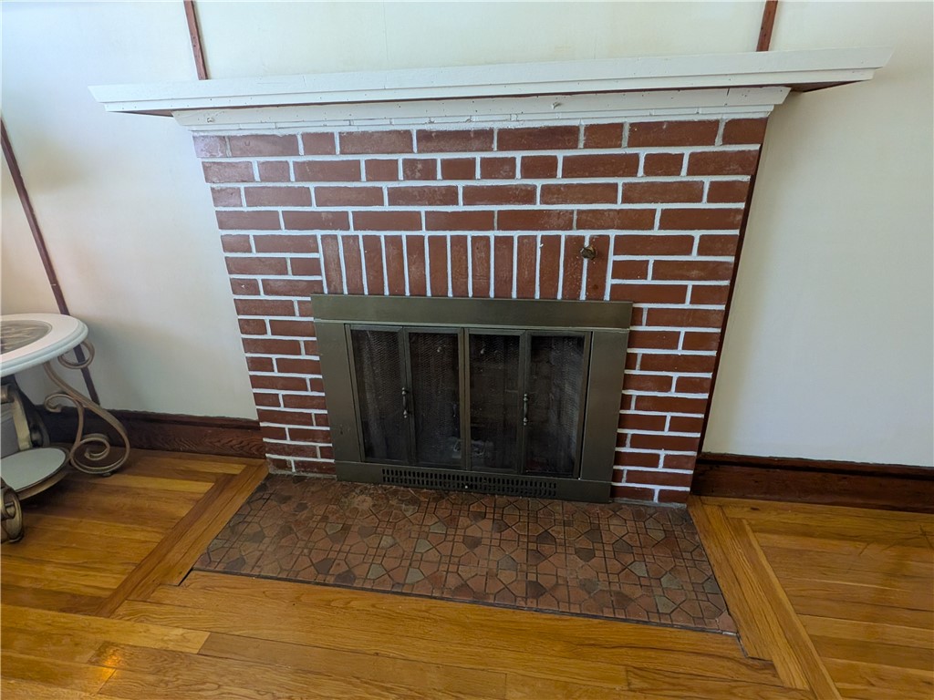 326 Sharon Street