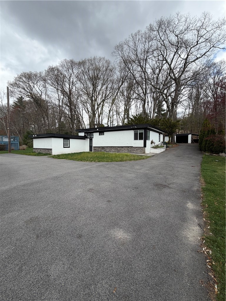35 Fenwood Avenue
